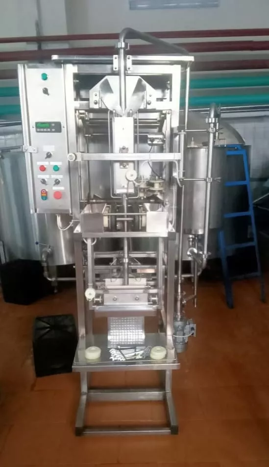 Оборудование для фасовки молока и кисломолочных продуктов в пакеты