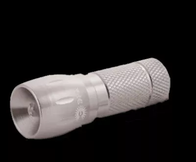 Светодиодный алюминиевый фонарь-брелок В25