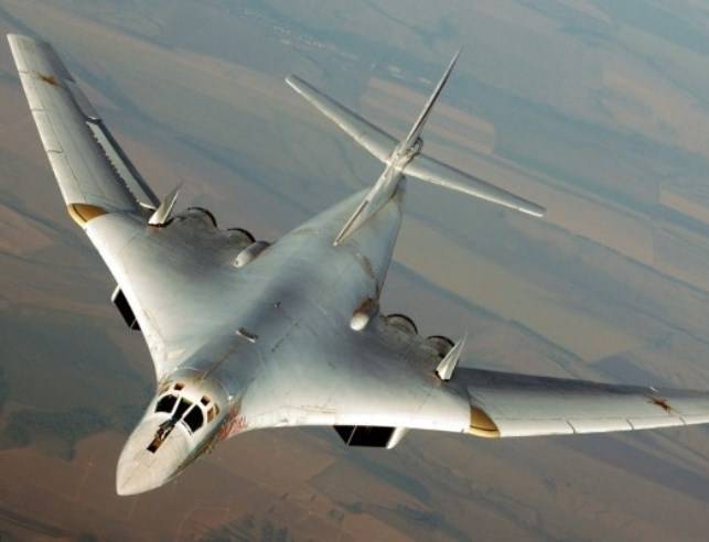 Модернизированные "стратеги" Ту-160М2 будут защищены от всех типов ракет