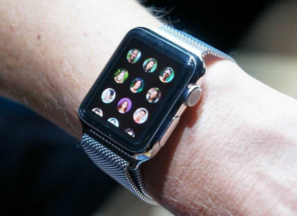 Apple Watch появятся в продаже в марте 2015 года