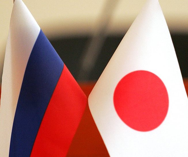 Товарооборот РФ и Японии за девять месяцев 2016 года упал почти на 40%