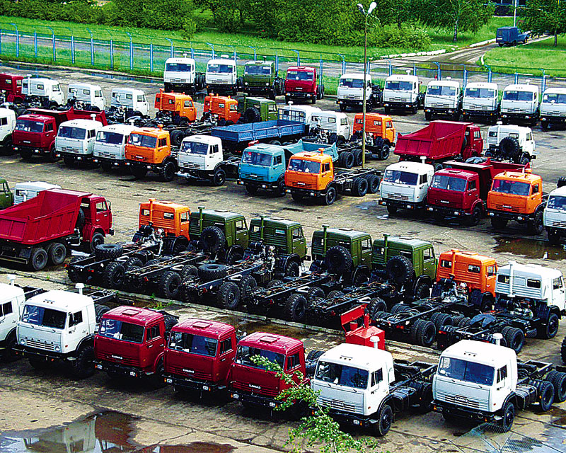 Рынок грузовиков «упал» почти на треть