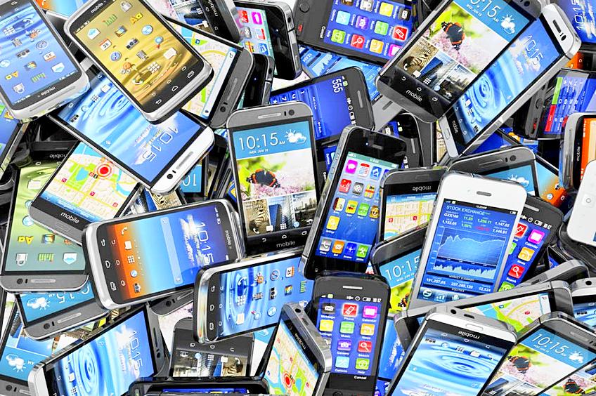 Сенаторы предложили ввести в России платную регистрацию всех мобильников