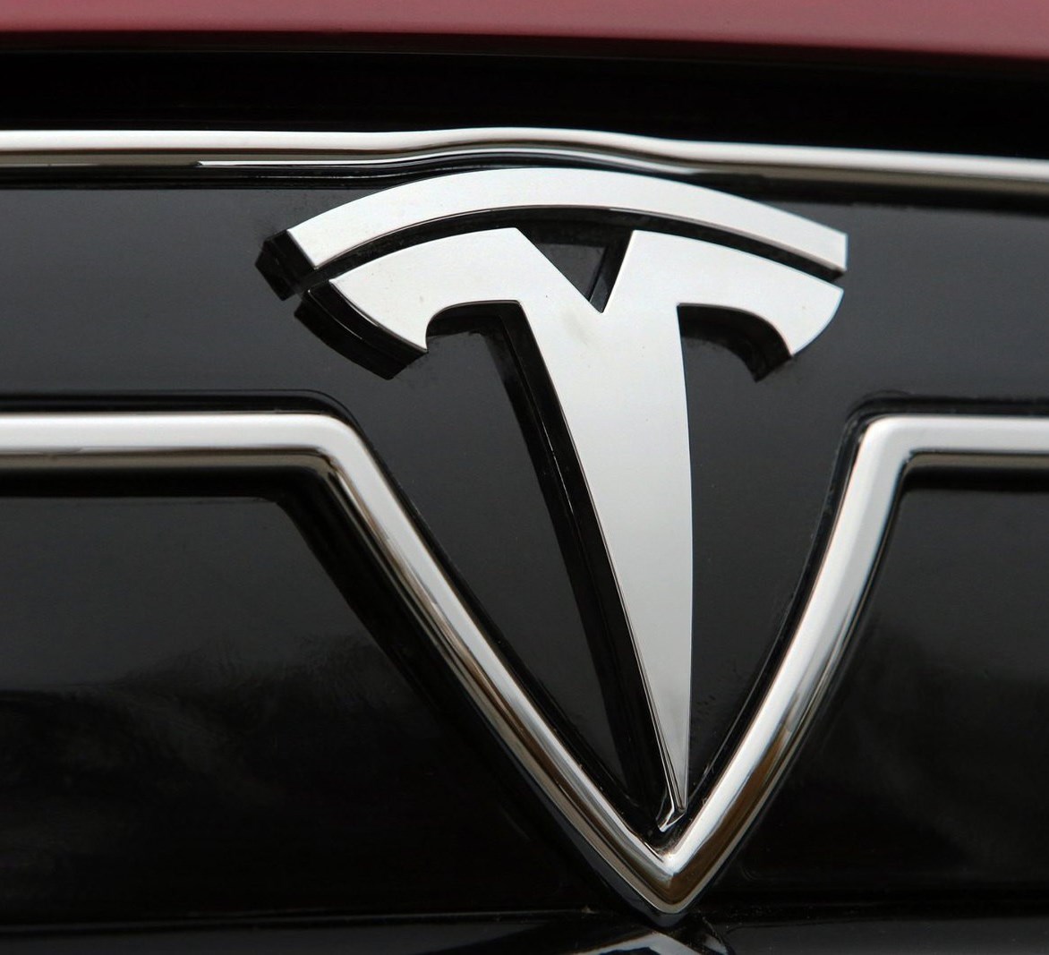 Уже в сентябре Tesla представит свой первый грузовик