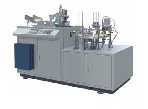 Аппарат по производству бумажных стаканчиков