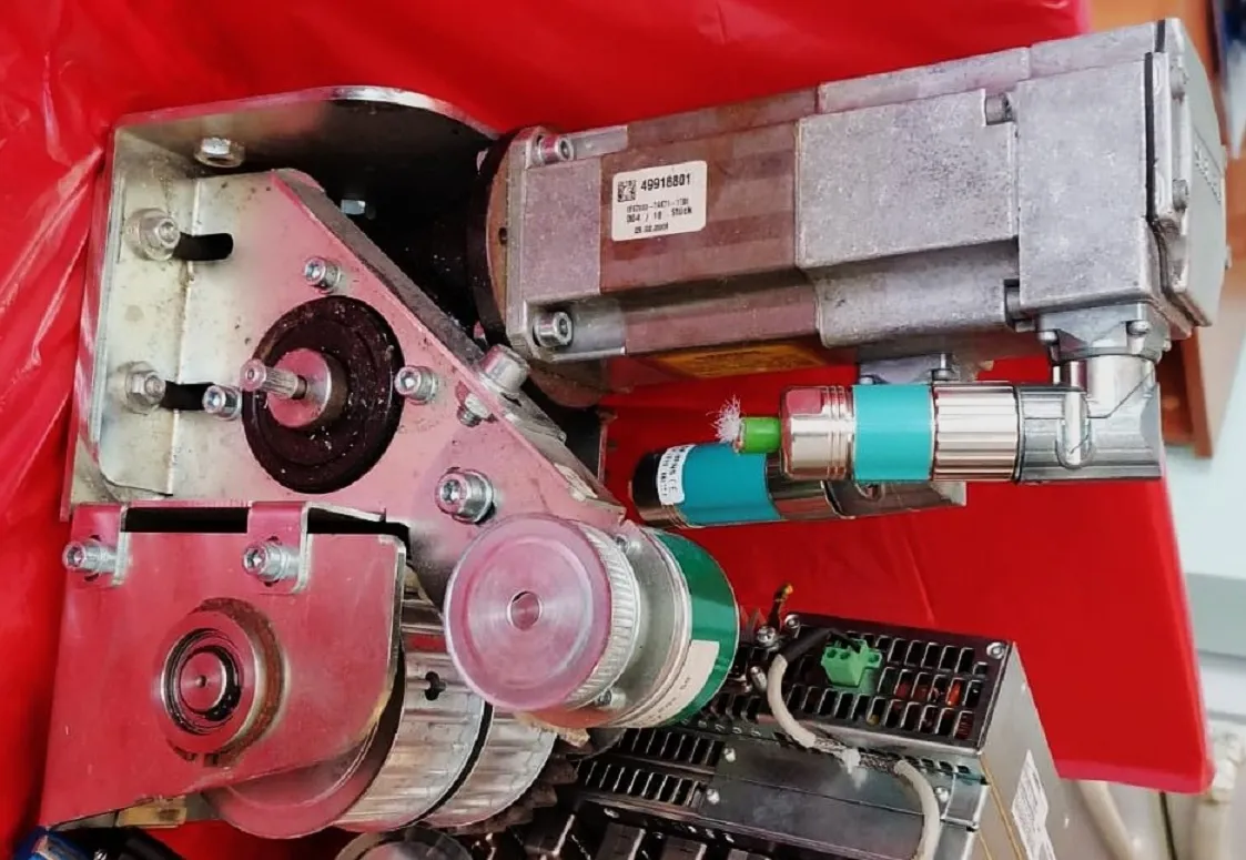 Серводвигатель с редуктором Siemens