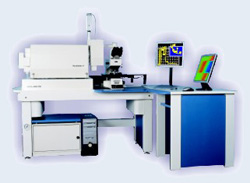 Сканирующий конфокальный микроскоп со спектрометром