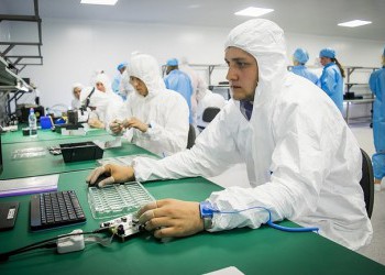 Первый в России завод волоконно-оптических трансиверов открылся в Новосибирске