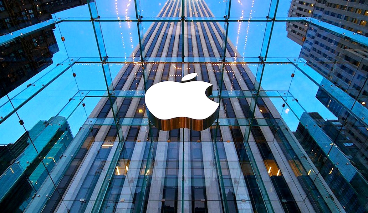 Apple сообщила о рекордной квартальной выручке