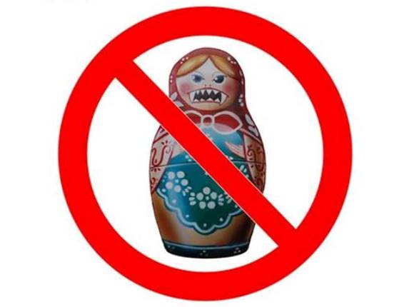 Украинцев призывают бойкотировать российские товары