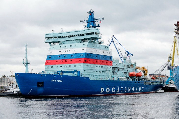 Завершено строительство головного атомного ледокола «Арктика»