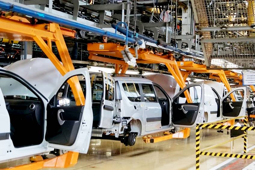 "АвтоВАЗ" планирует производство более дорогих автомобилей