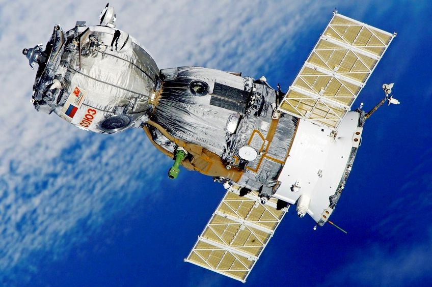 ОАЭ планируют купить у "Роскосмоса" корабль "Союз" и услуги по его запуску