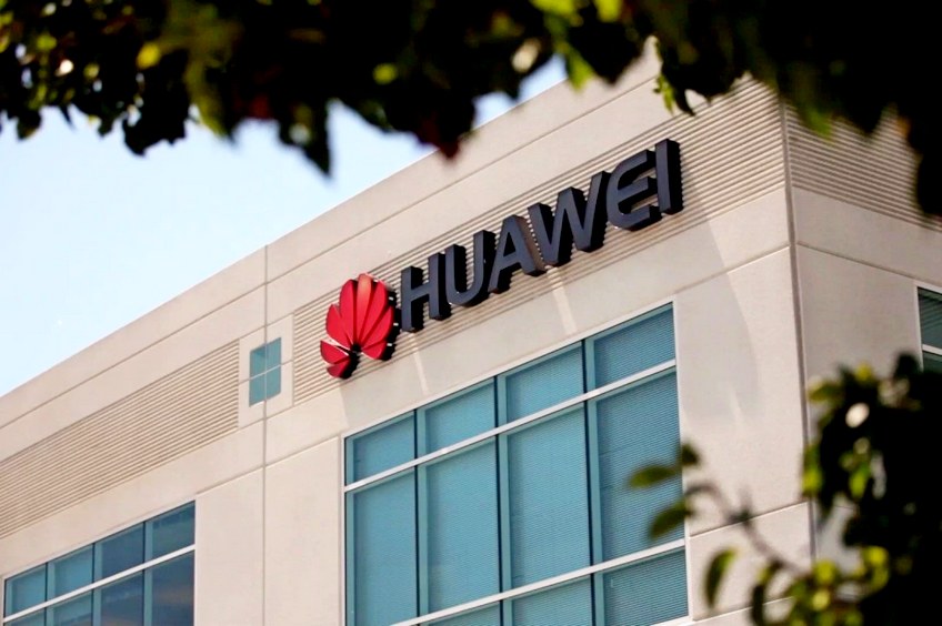 Стало известно о переговорах по установке российской ОС на устройства Huawei