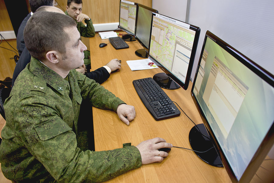 Компьютеры министерства обороны будут работать на отечественном ПО