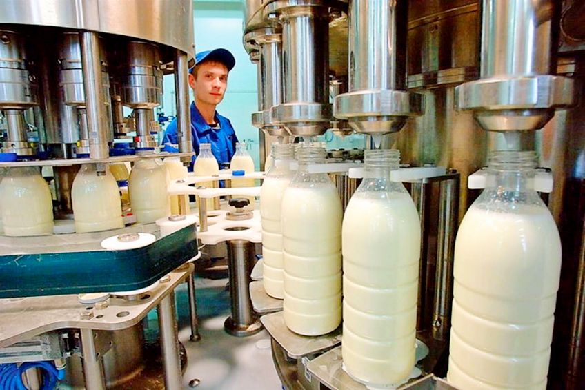 Роспотребнадзор возбудил дела против производителей фальсифицированной молочной продукции