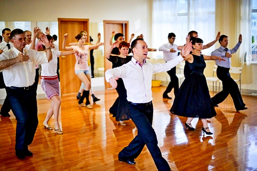 Школа Танцев Фото